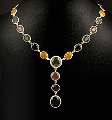 Y-Collier mit naturfarbenen steinen ultima edizione